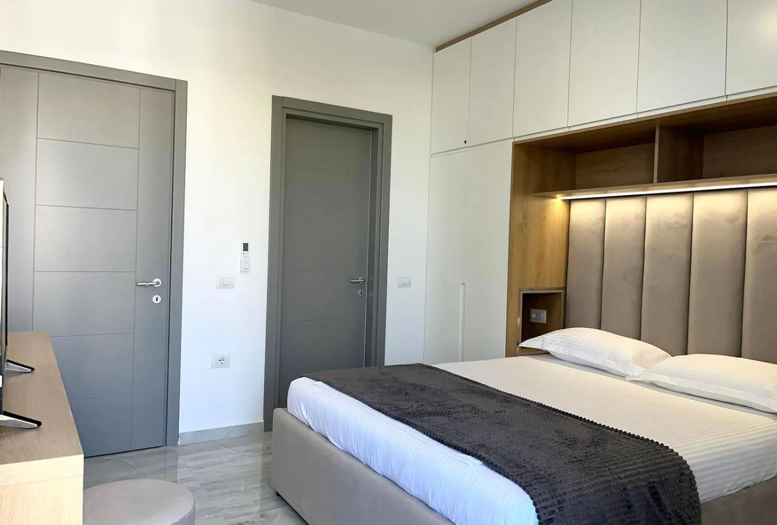SarandëDiamond Golden 3アパートメント Sarandë